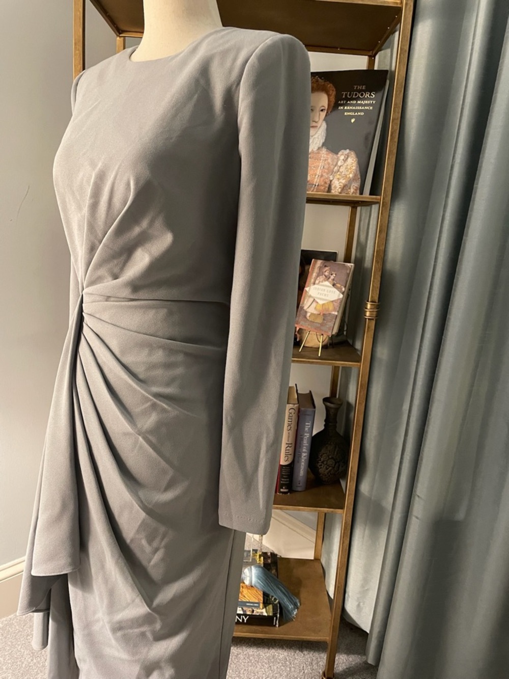 SOLD OUT Badgley Mischka Ruched Drape Long Sleeve Dress Gray Designer